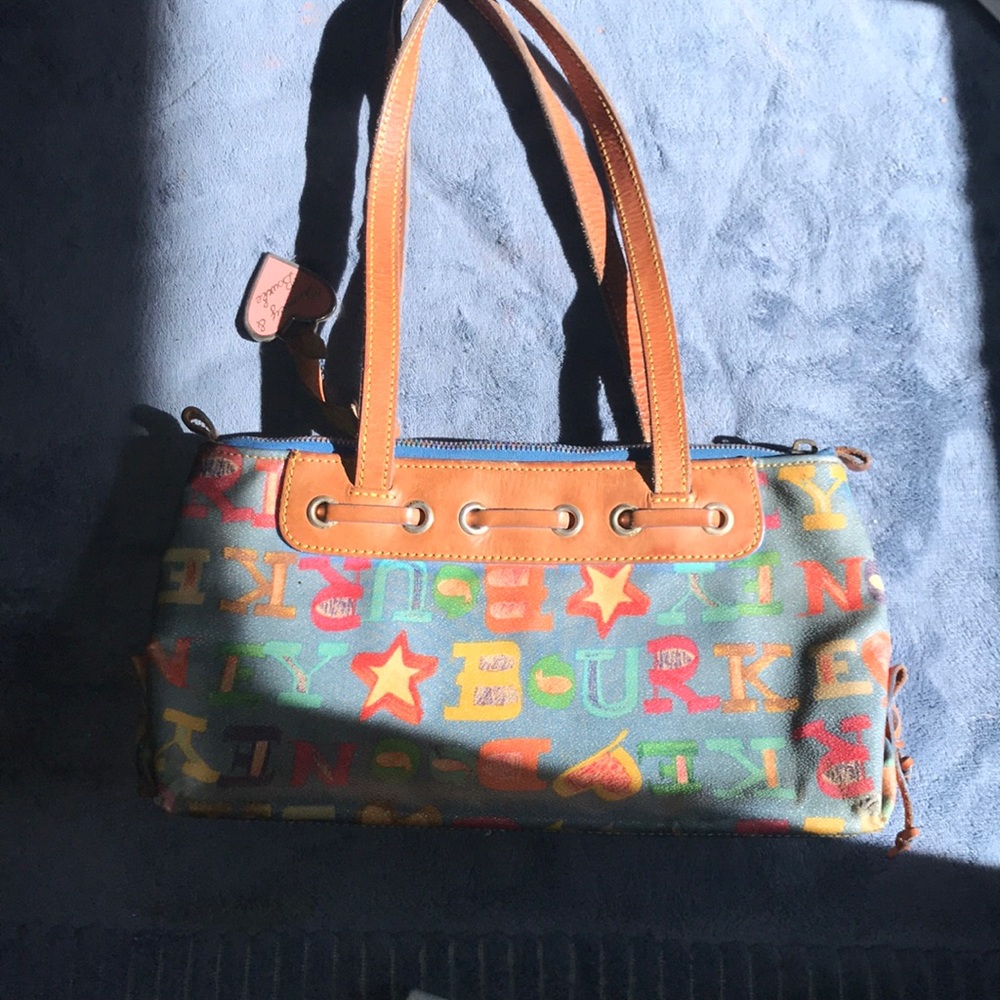 VINTAGE DOONEY AND BOURKE PURSE